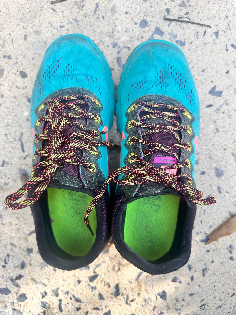 Nike Women’s Zoom Kiger 2 Turquoise Running Sneakers sz 7.5